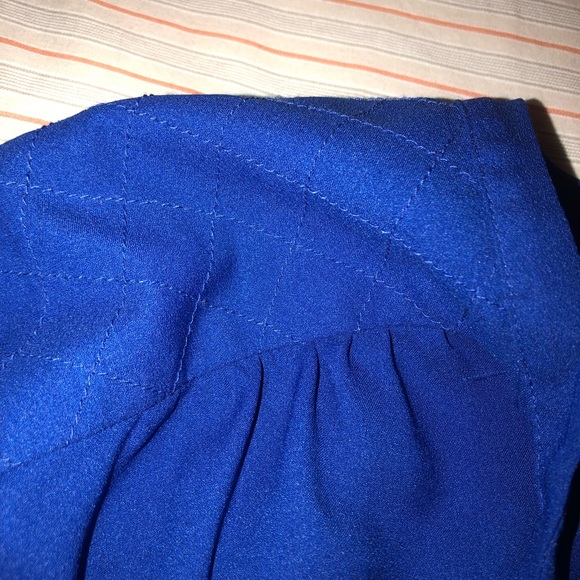 Ann Taylor Blouse - Picture 2 of 3